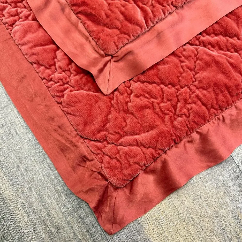 POTTERY BARN Velvet & Silk Diamond Quilt Standard Shams Terracotta RARE 2016